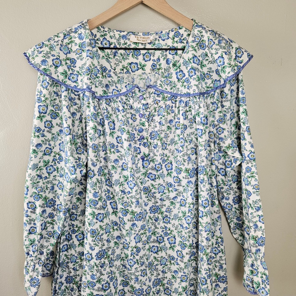 Vintage Gold Label Victoria's Secret Floral Flannel‎ Nightgown Sz L? Blue White